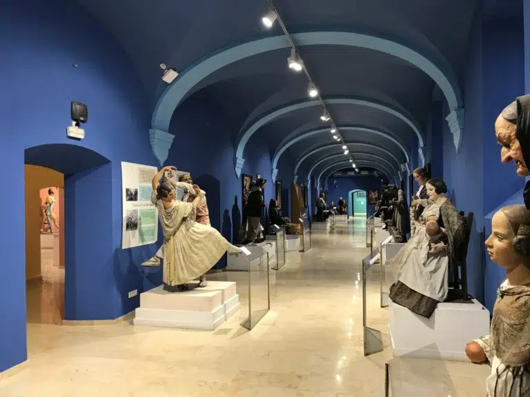 9-Museo-Fallero-Valencia-scaled-1.webp